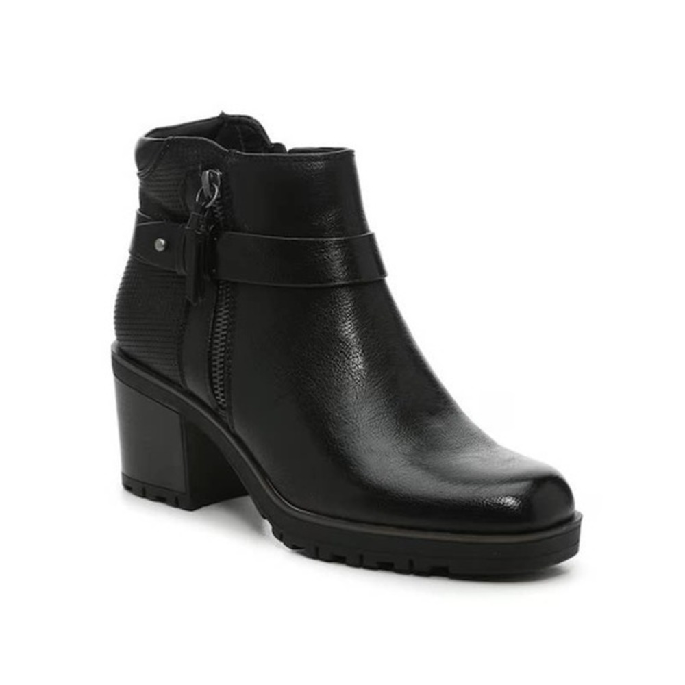 Baretraps black tannar block heel zipper bootie square toe tassels size 8.5